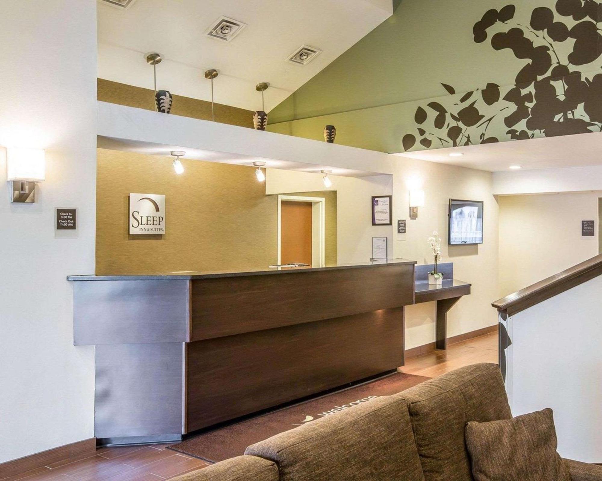 Sleep Inn & Suites Queensbury - Lake George Exterior foto
